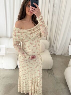 Off-Shoulder Floral Maternity Dress in Ivory and Pink